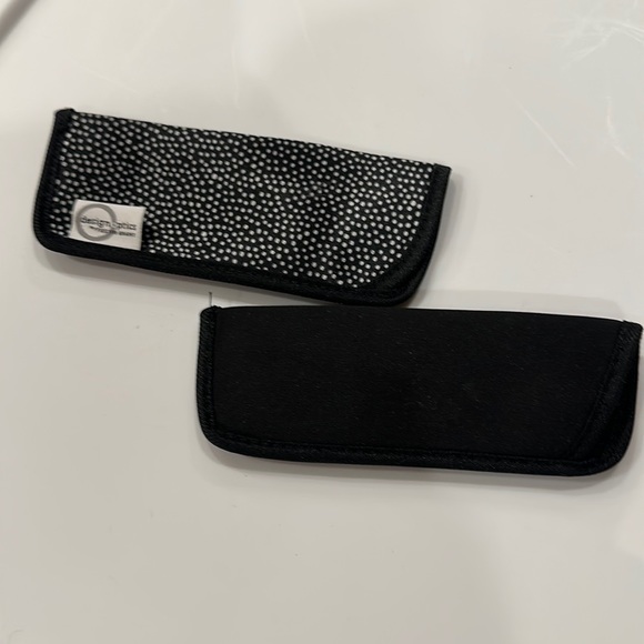 Set of 2 eyeglass soft cases - Picture 1 of 1